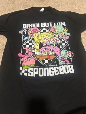 SpongeBob Squarepants Black Graphic Tee Womens medium Preowned